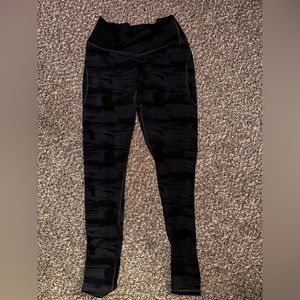 Alphalete black/grey  leggings